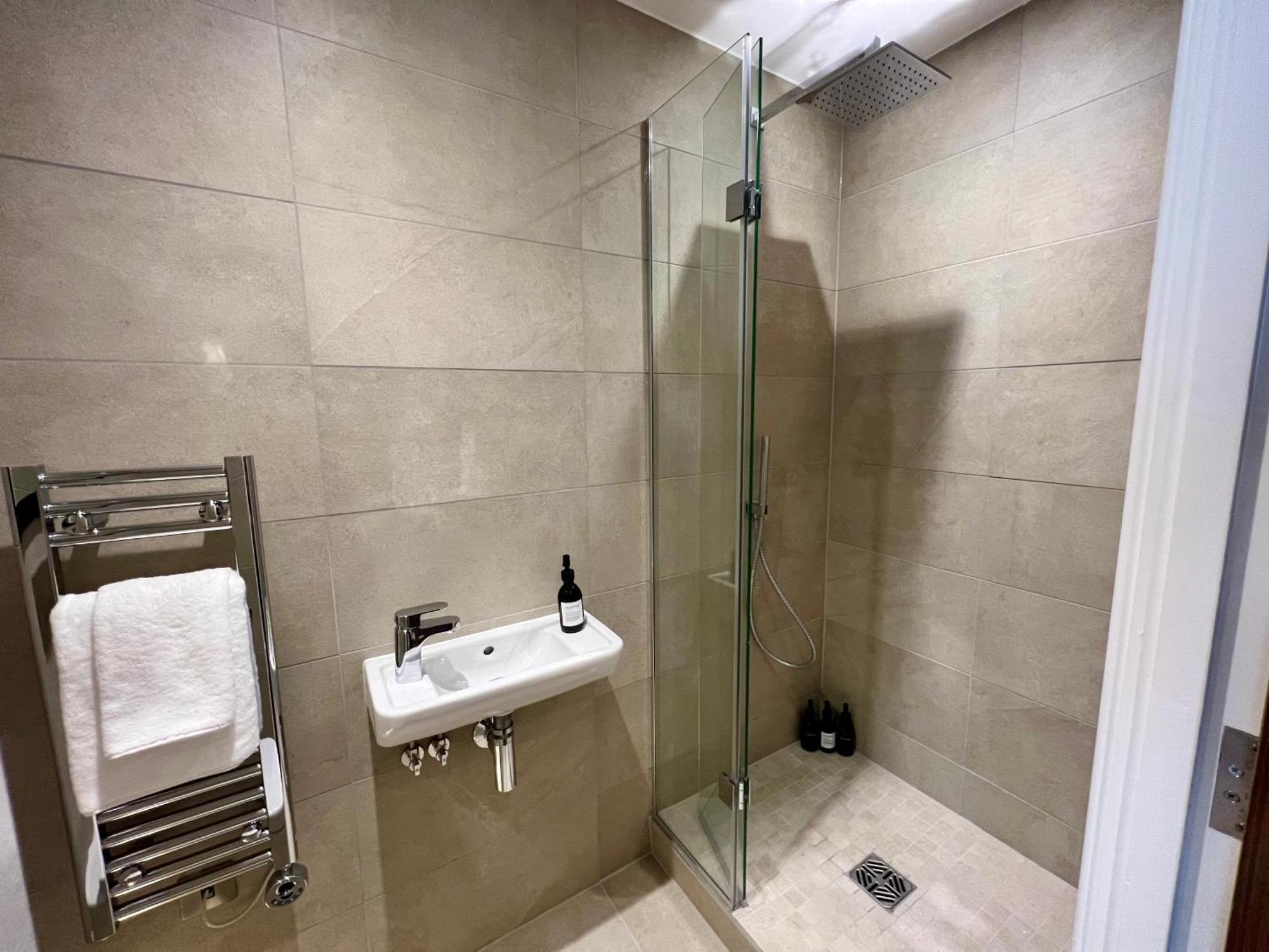 The Midnight Garden Escape At Ryedale House Apartamento York Exterior foto