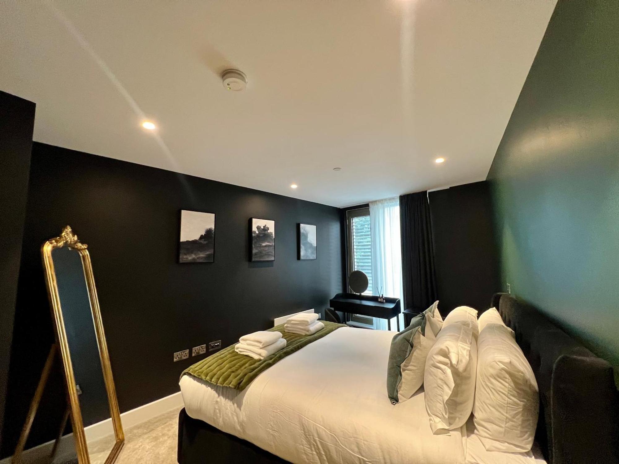 The Midnight Garden Escape At Ryedale House Apartamento York Exterior foto
